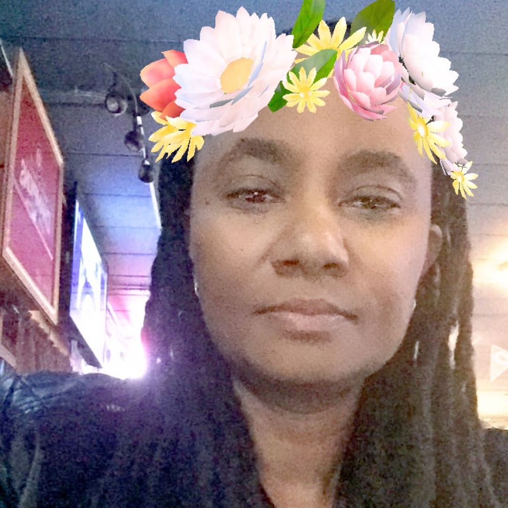Meet your Posher, Pamela